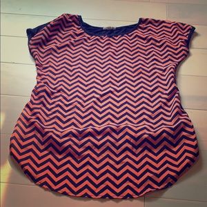 Women’s  chevron shirt/blouse/top